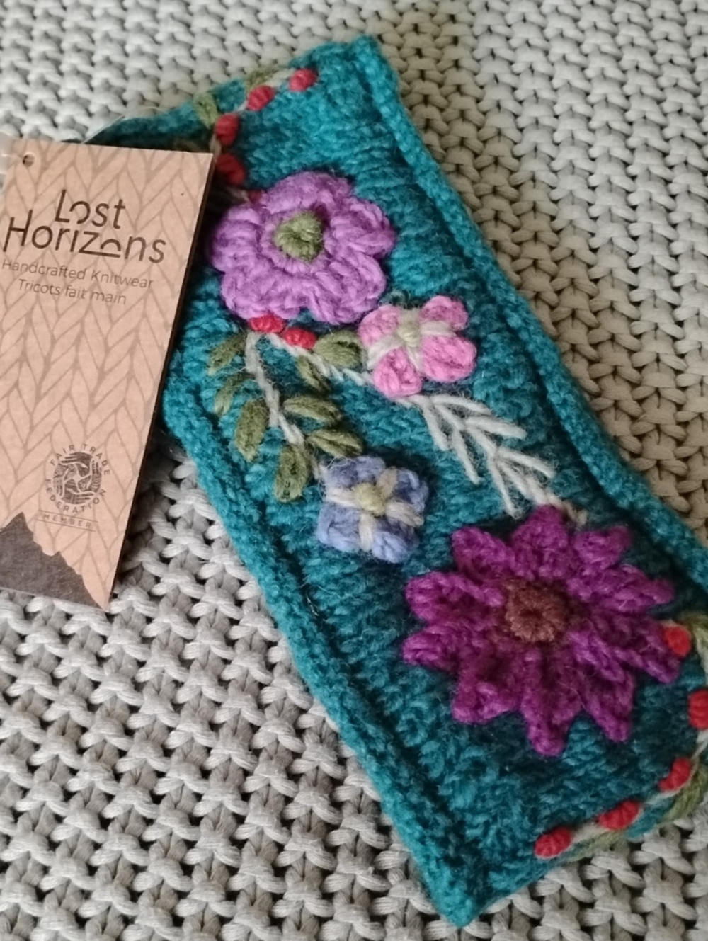 Handcrafted Wool Headband - Picture 2 of 5